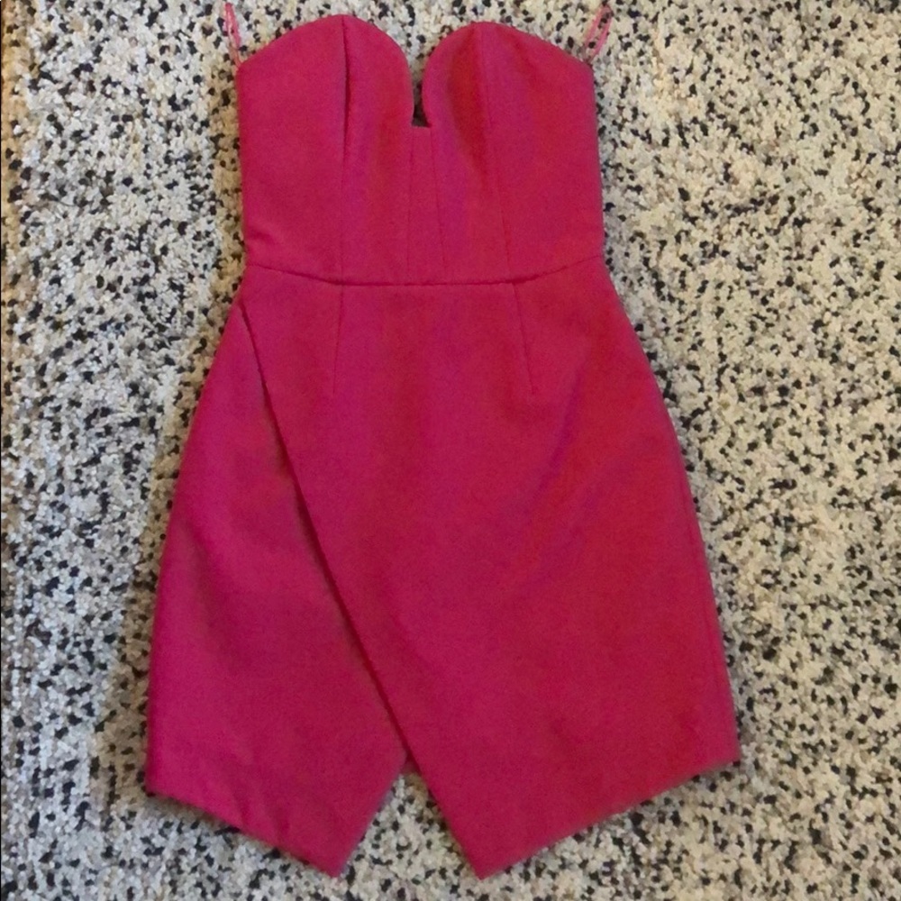 CAMEO - XS Hot pink strapless mini dress - very Barbie